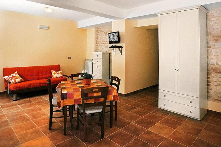 Il Poggio Dei Pettirossi Apartment Pettorano sul Gizio ภายนอก รูปภาพ