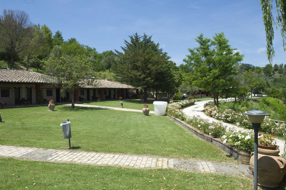 Il Poggio Dei Pettirossi Apartment Pettorano sul Gizio ภายนอก รูปภาพ
