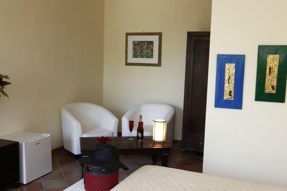 Il Poggio Dei Pettirossi Apartment Pettorano sul Gizio ภายนอก รูปภาพ