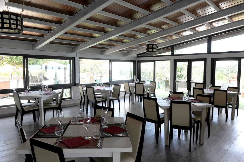 Il Poggio Dei Pettirossi Apartment Pettorano sul Gizio ภายนอก รูปภาพ