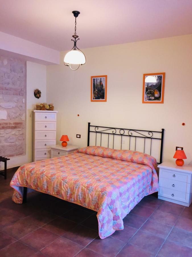 Il Poggio Dei Pettirossi Apartment Pettorano sul Gizio ภายนอก รูปภาพ