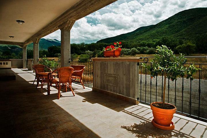Il Poggio Dei Pettirossi Apartment Pettorano sul Gizio ภายนอก รูปภาพ