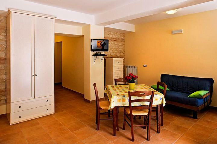 Il Poggio Dei Pettirossi Apartment Pettorano sul Gizio ภายนอก รูปภาพ
